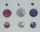 K - Fuchsia / L - Blanc / M - Violet (diamtres 20 et 28 mm) aspect mtallis
